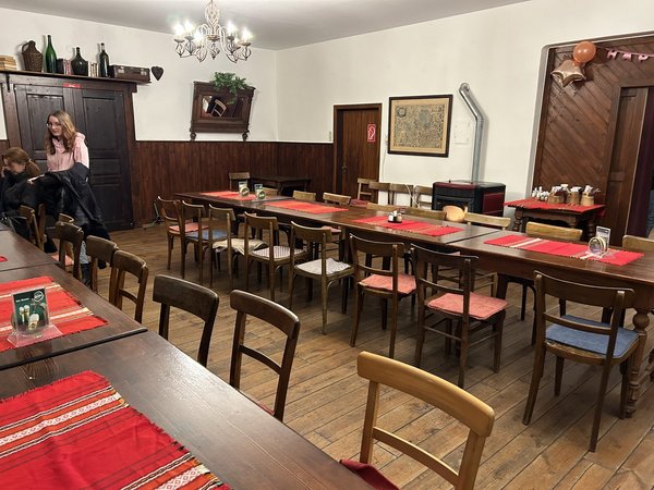 Versammlung mit Melken